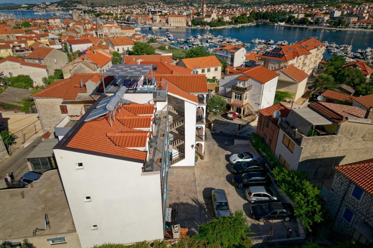 Apartments & Rooms Zaja Trogir Exterior photo